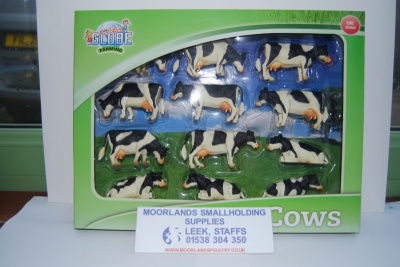 Kids Globe Cows 1:32 Scale