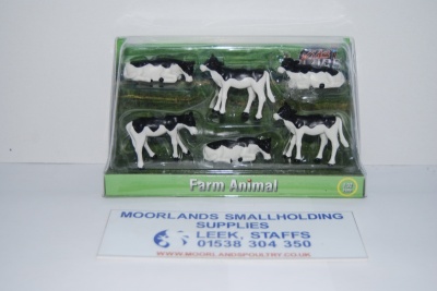 Kids Globe Calves 1:32 Scale