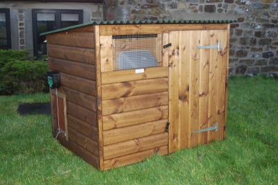 The Manifold Deluxe Poultry/Duck House