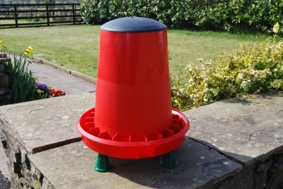 Plastic Feeder - 12kg