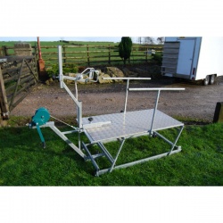 Sheep Trimming Stand